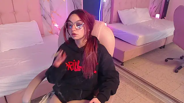 Red_kytty6: απευθείας συνομιλία ΧΧΧ