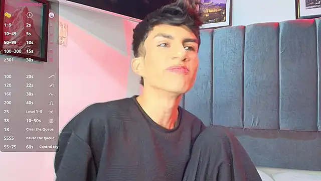 Erick_Velveth Chat XXX in diretta