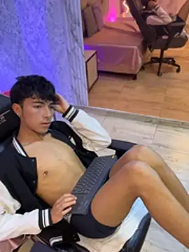 osamu_tay Chat XXX in diretta