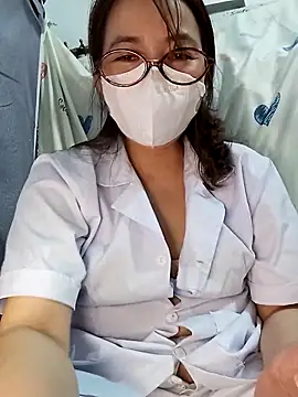 Ariana-Vy 网络视讯表演