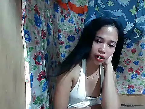 PinaySkinnyGirl Chat XXX in diretta