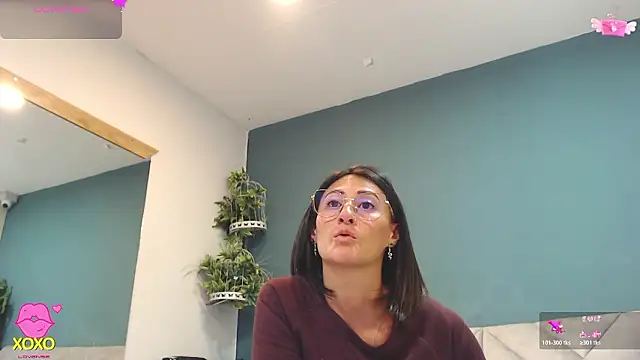 SharisWillian: онлайн-секс-чат