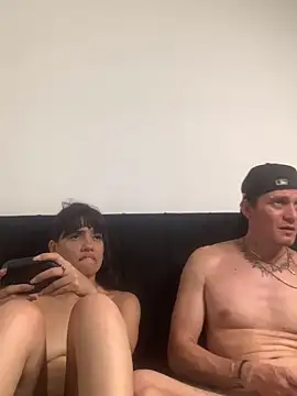 Thesubmissiveandmyking Webcamshow