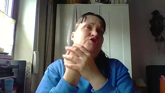 Show modela _squirty_cum_lady_ na web-kameri