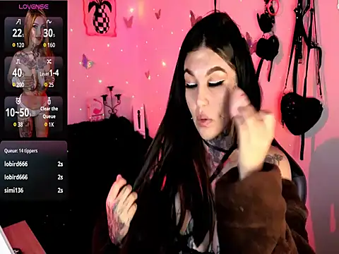 Zoeee_001 在線直播表演