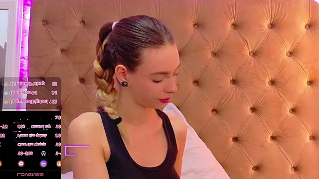 Chat +18 de CoraVex ao vivo