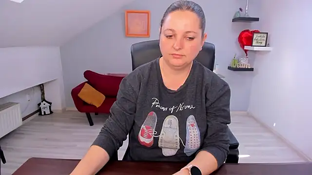 LollaGirl Chat XXX in diretta