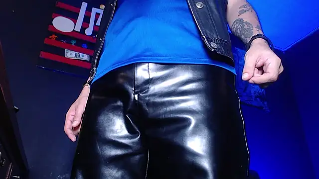 Онлайн чат XXX Dicaprioo_