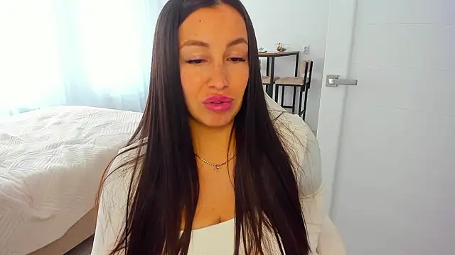 AvisFlowers élő XXX-chatje