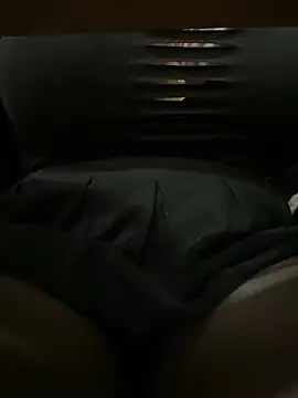 CrazyTori élő XXX-chatje