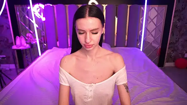 Snow_WhiteeeX élő XXX-chatje