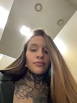 Онлайн чат XXX KishaMur