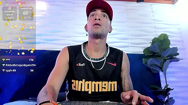 XXX chat uživo modela DrakeNeumann