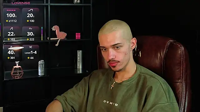 KaydenDrew 即時 XXX 聊天