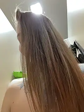 KishaMur: απευθείας συνομιλία ΧΧΧ