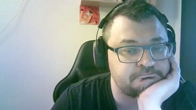 Chat XXX ao vivo de SirAbuser