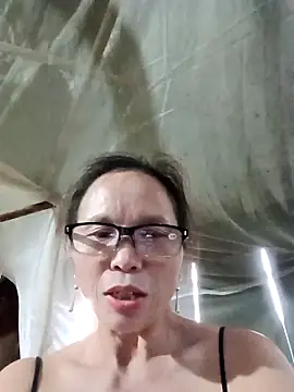 Tina6886 网络视讯表演