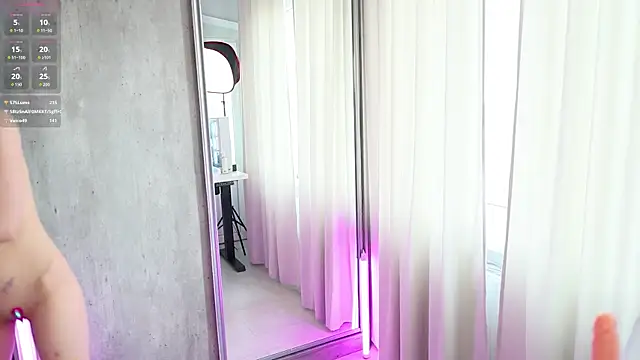 XXX chat uživo modela MyBabyLana