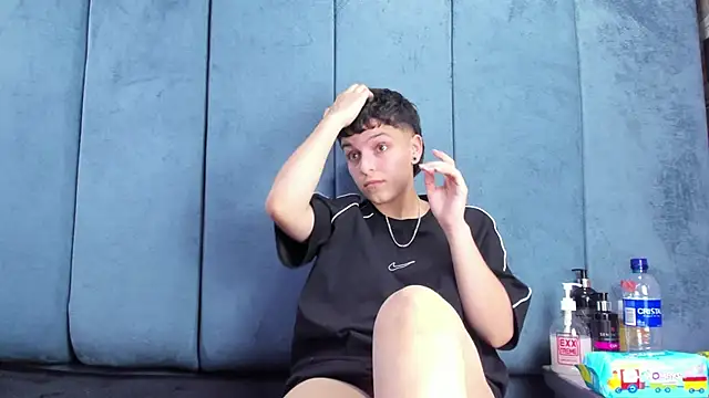 Megan_Thompson_'s Live XXX Chat