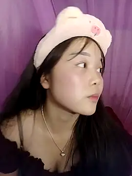 Baa-bee22 Show Webcam