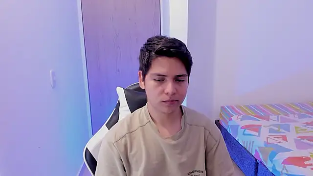 Webkamerová show Asta_YunoXXX