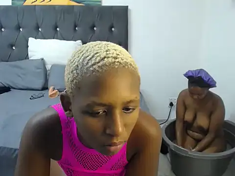 Chat XXX ao vivo de BootySoYummyX