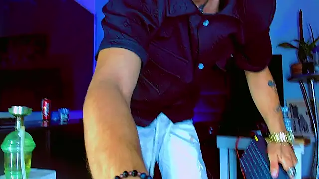 HannibalLester Pertunjukan Webcam