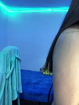 Luna_SofiaXX's Live XXX Chat