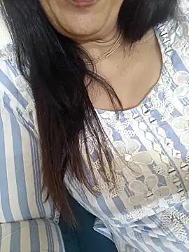 Jaspreet_kaurrr: онлайн-секс-чат