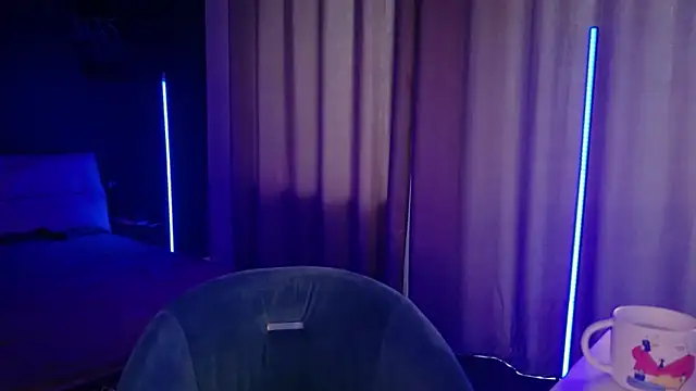 Di_na_BellのライブXXXチャット