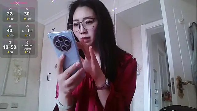 Tingtingoo 网络视讯表演