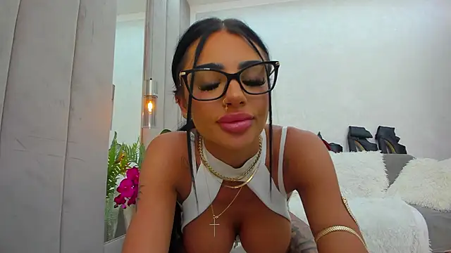 Britney_Charm_ Webcam show