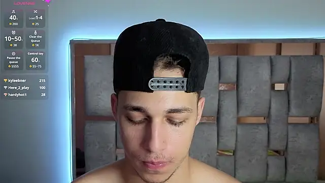 orionblaze69_ Chat XXX live