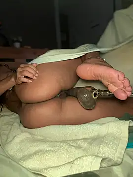 ROUSSH's Live XXX Chat