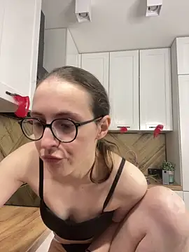 MartiniiSelenna's Live XXX Chat