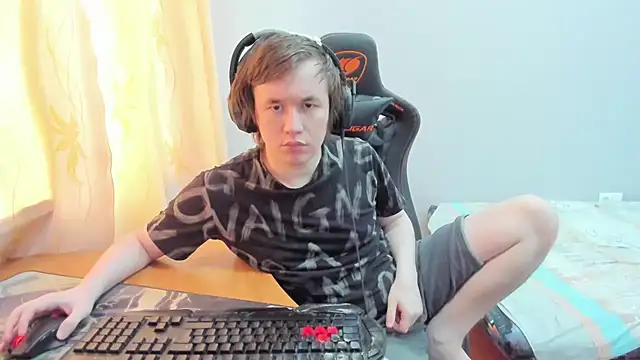 Show modela iliaskrislove na web-kameri