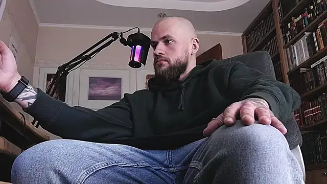 FindomJason 即時 XXX 聊天