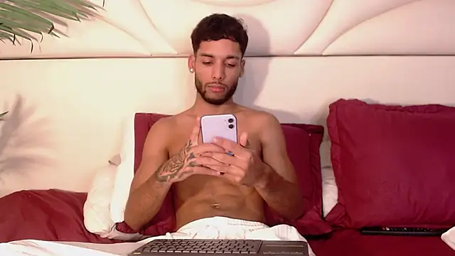 Thiagoferreti 即時 XXX 聊天