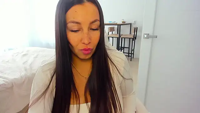 AvisFlowers Chat XXX in diretta