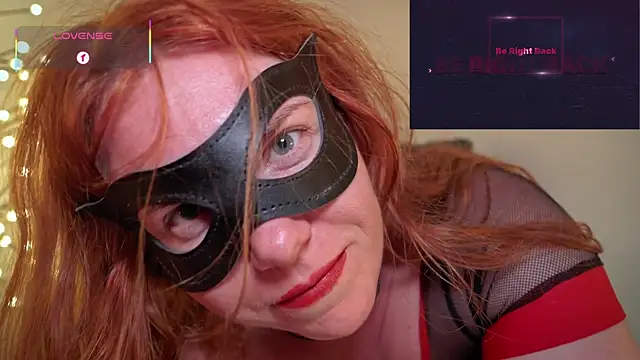 GingerAleMILF's Live XXX Chat