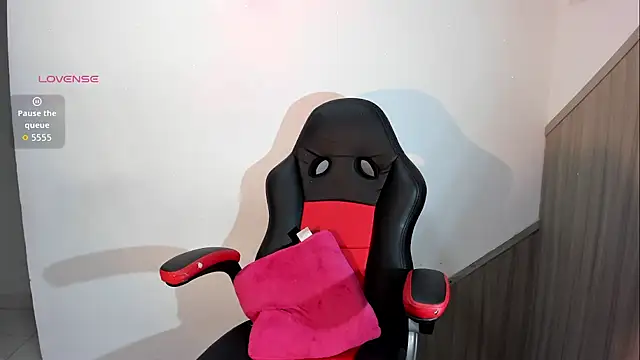 Amanda_klaire Chat XXX in diretta