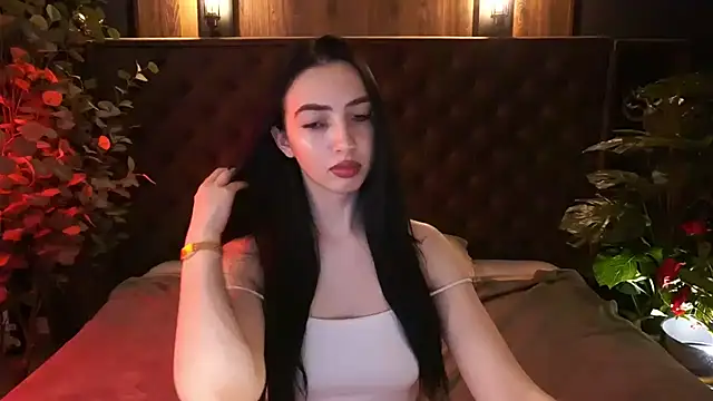 Chat +18 de WildKittenX_ ao vivo