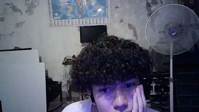 Emv2 即時 XXX 聊天