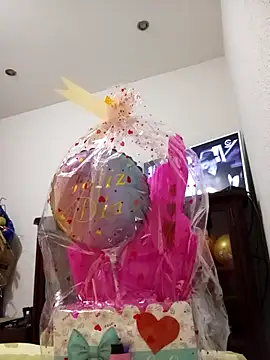 SabrinaVantress' Live XXX Chat