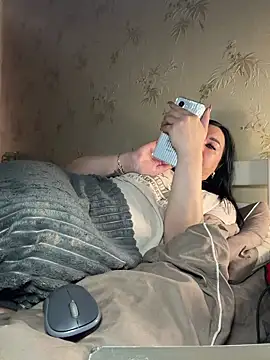 Naughtbaby_2025's Live XXX Chat