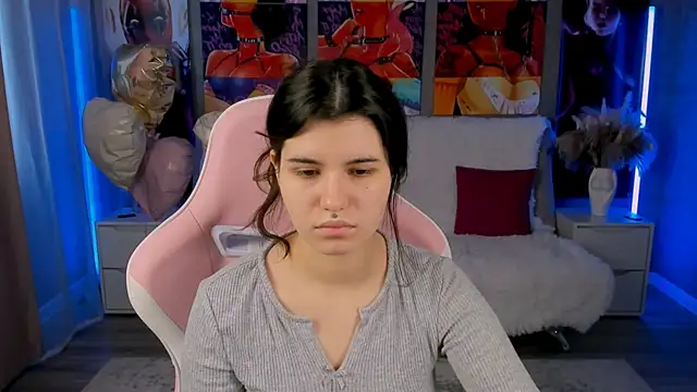 AnoraDark élő XXX-chatje