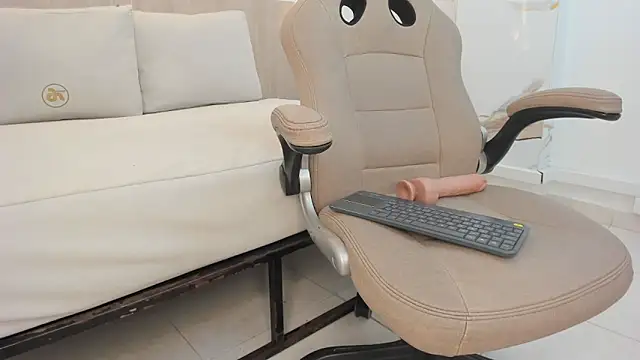 kylie_ward Live XXX-Chat