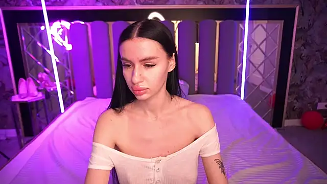 Chatroom XXX en direct de Snow_WhiteeeX