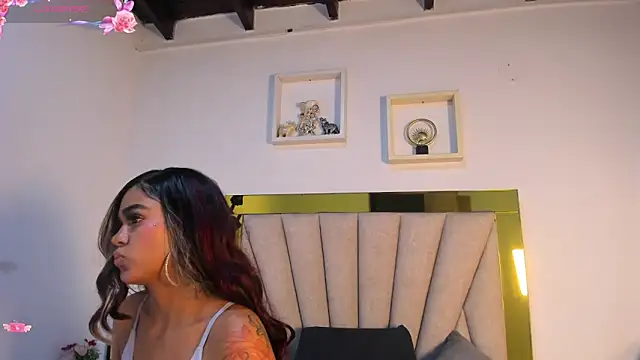 Chatroom XXX en direct de vahiolet_fuentes