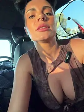 Živý XXX chat LukeLouHarvey